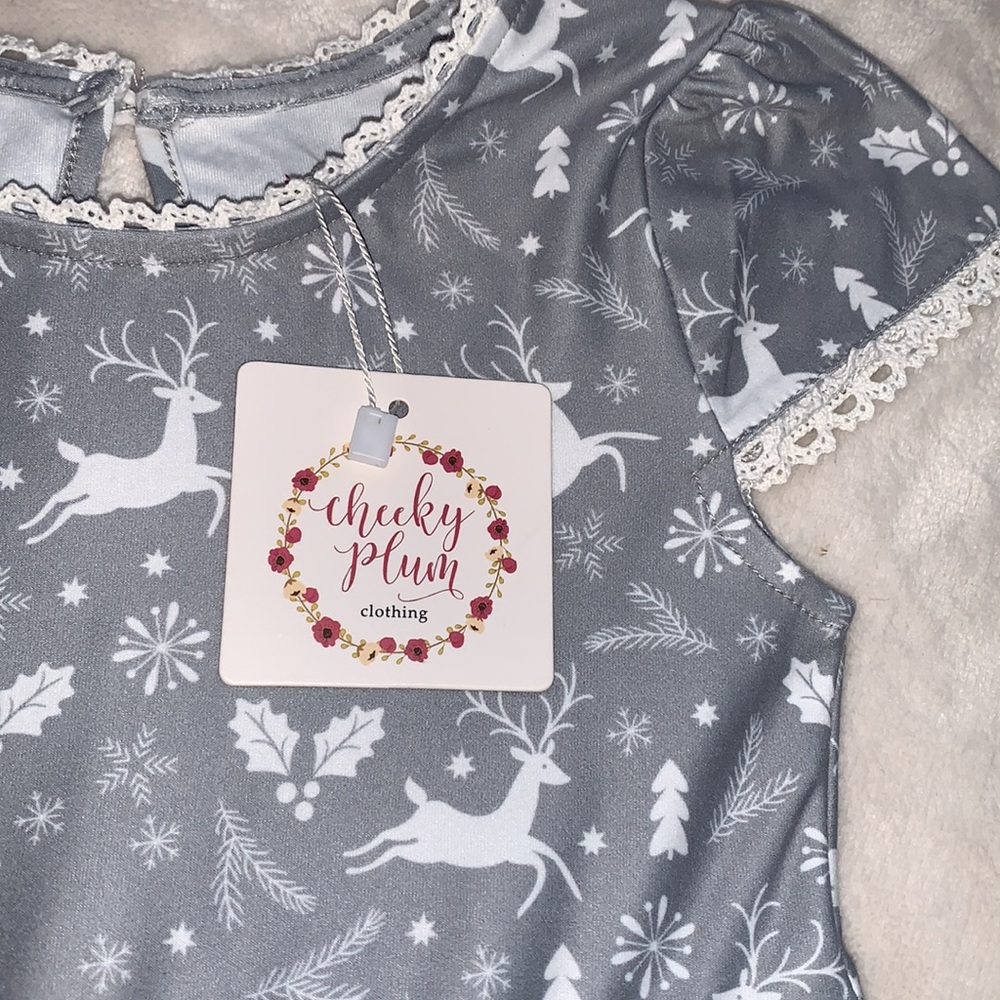 NWT Cheeky Plum 3T Loungewear Gown Reindeer Games Holiday - Picture 11 of 12